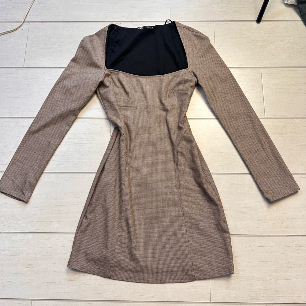 Zara Tan Long-Sleeve Dress